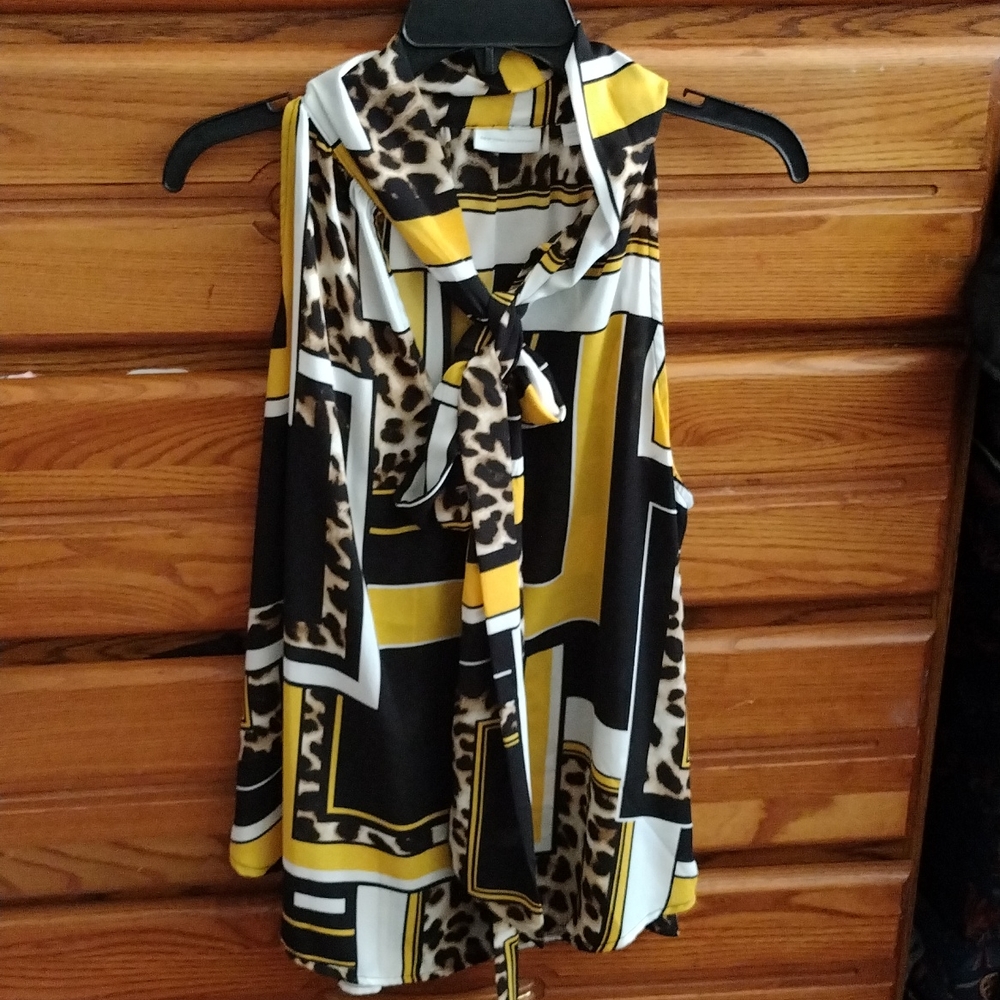 Women's printed blouse